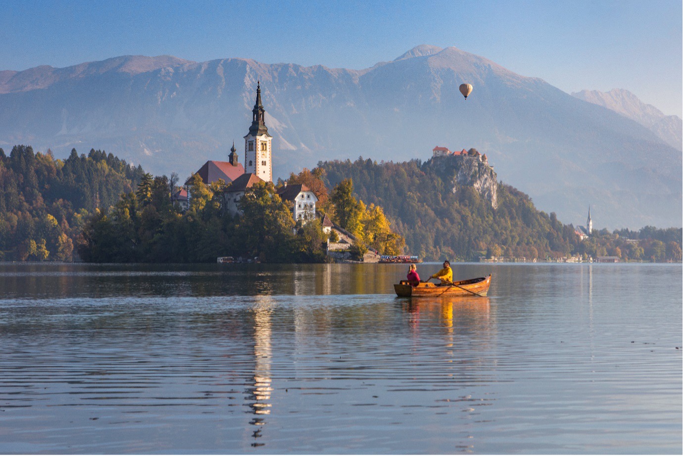 Bled rowing, photo- Jošt Gantar